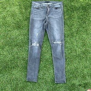 Flying monkey women’s distressed grey jeans size 31 Mid rise skinny